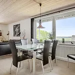 In With House Sea View * Roslev