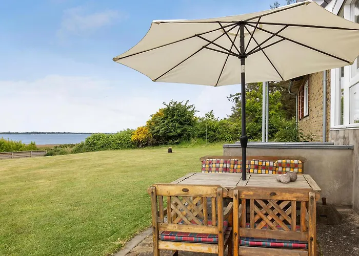 In With House Sea View * Roslev